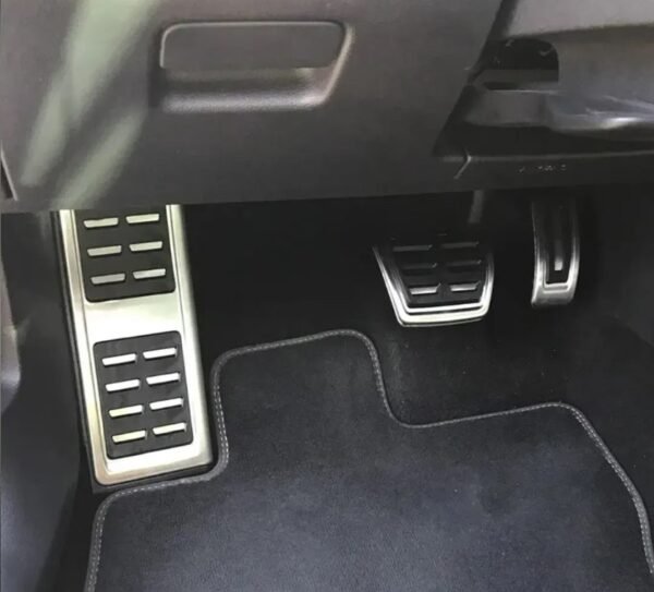 Conjunto Capas Pedais Alumínio Volkswagen Passat B8 Golf 7 8 Troc Audi Seat Leon 5F Skoda - Caixa Automática 3 peças