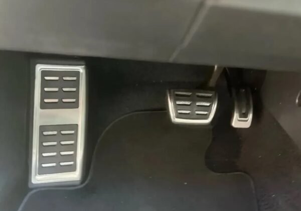 Conjunto Capas Pedais Alumínio Volkswagen Passat B8 Golf 7 8 Troc Audi Seat Leon 5F Skoda - Caixa Automática 3 peças - Image 4